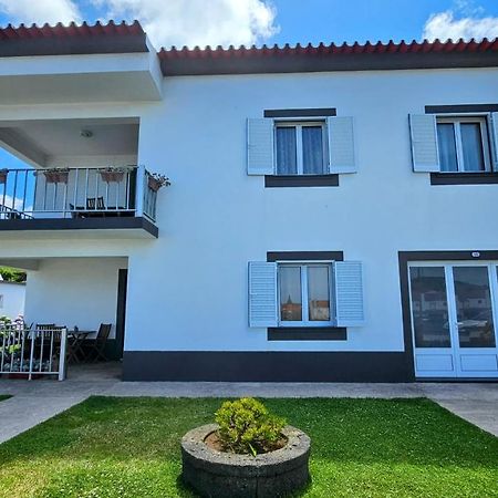 Апартаменты Moniz House Санта-Крус-да-Грацио Экстерьер фото