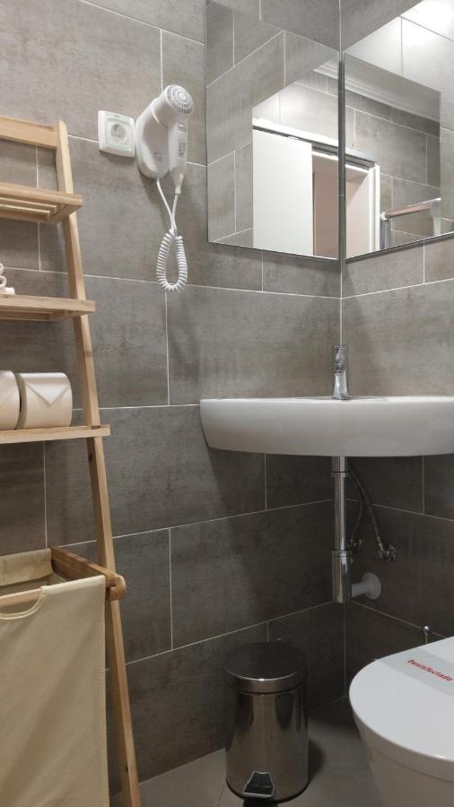 Апартаменты Moniz House Санта-Крус-да-Грацио Экстерьер фото